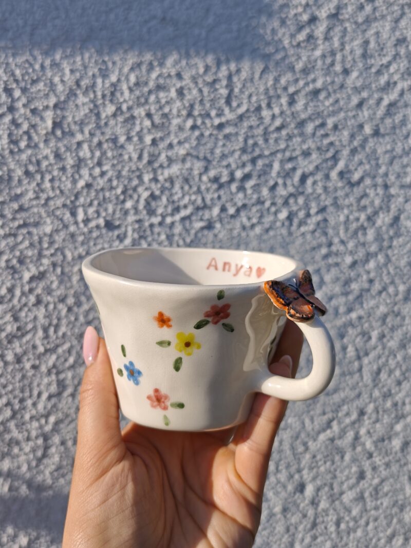 Egy darabos termékek Narancssárga pillangós bögre 'Anya❤️' felirattal 2,5dl